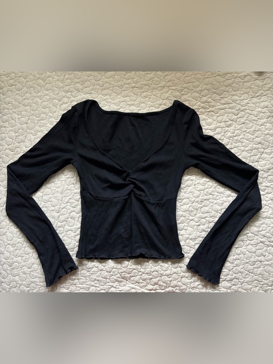 HALARA Tops - HALARA Black Ribbed Twist-Front Long Sleeve Tee NWOT